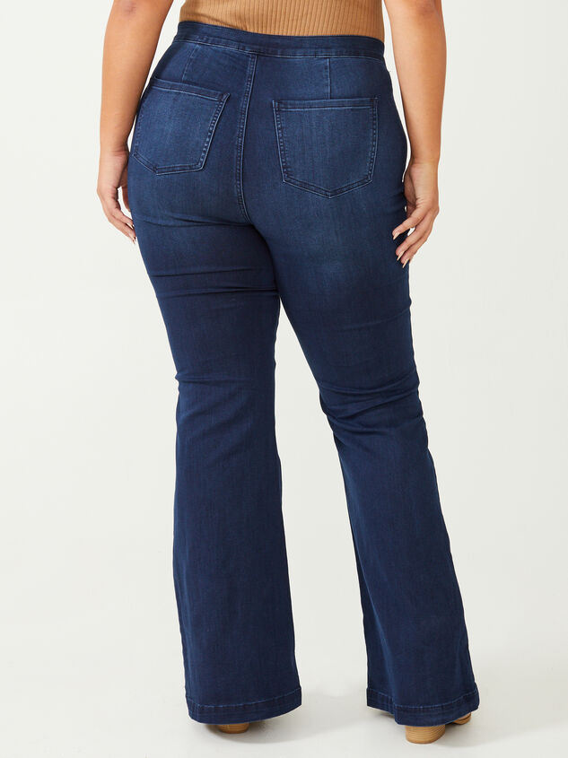 Trouser 34" Flare Jeans Detail 4 - ARULA