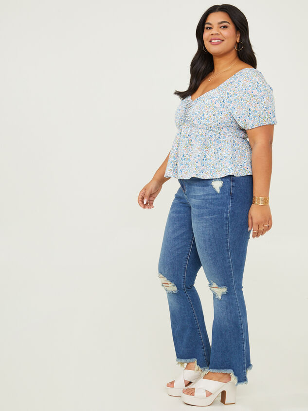 Callan Top Detail 3 - ARULA