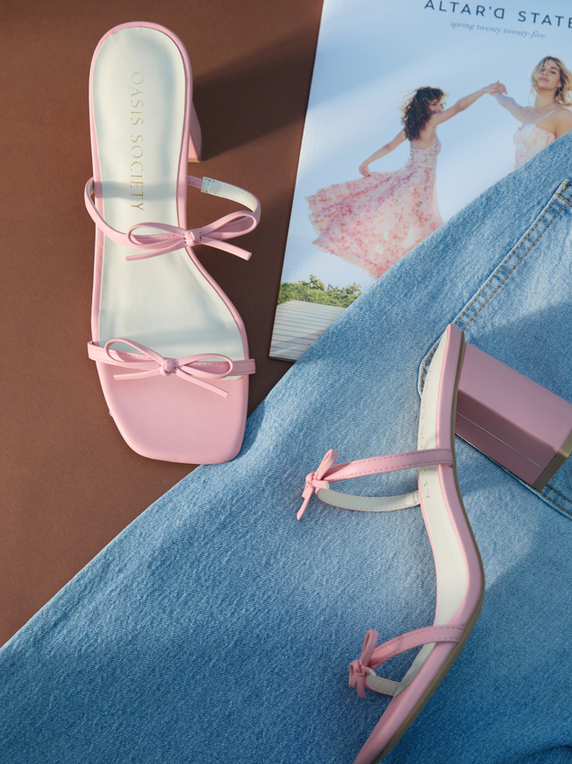 Wendy Double Bow Kitten Heels Detail 4 - ARULA