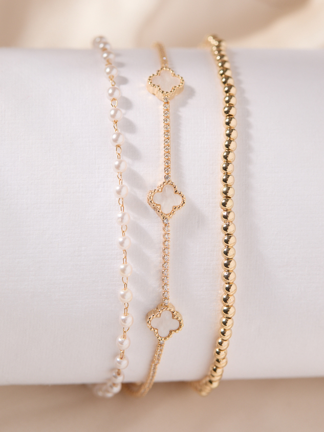 Pearl Clover Beaded Bracelet Set - ARULA