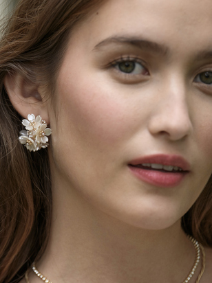 Flower Cluster Open Hoops - ARULA - 