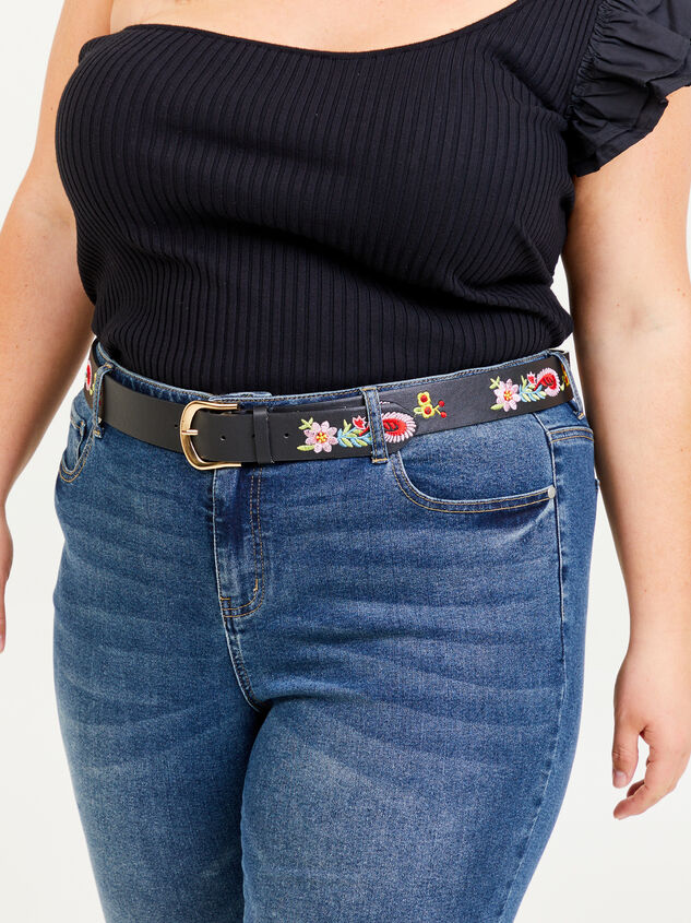 Olivia Embroidered Belt Detail 3 - ARULA