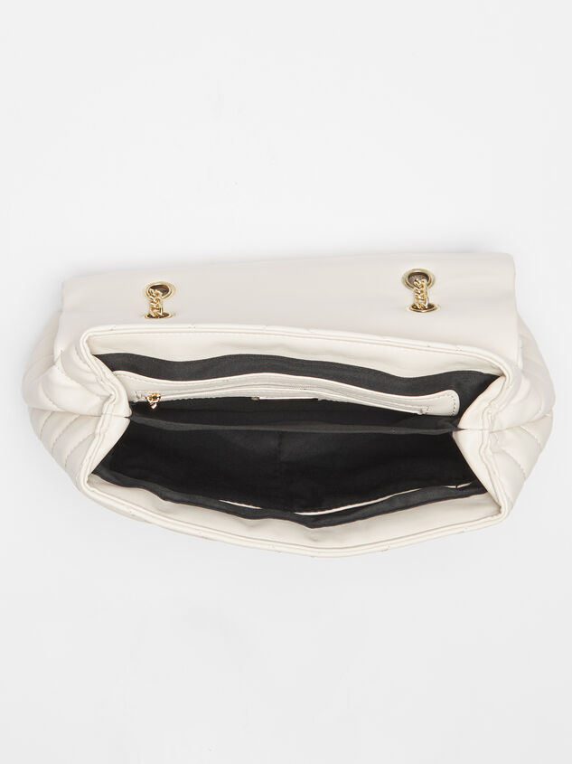 Quinn Handbag Detail 5 - ARULA