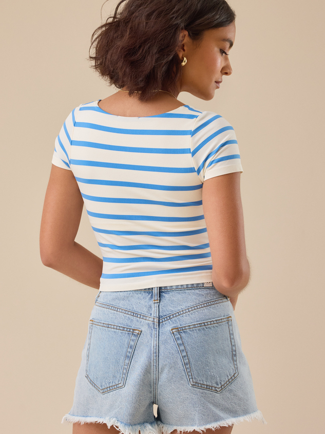 Everyday Seamless Striped Top Detail 4 - ARULA
