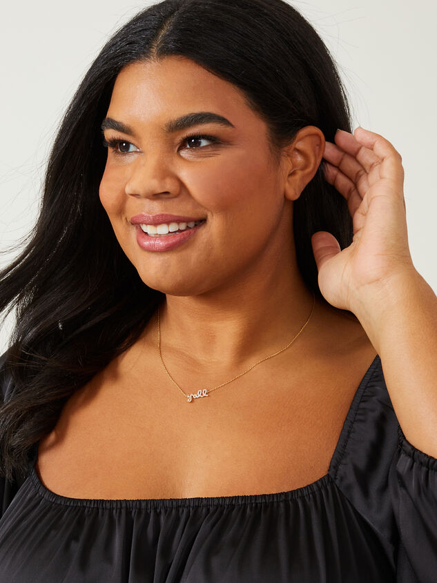 18k Gold Y'all Necklace Detail 3 - ARULA