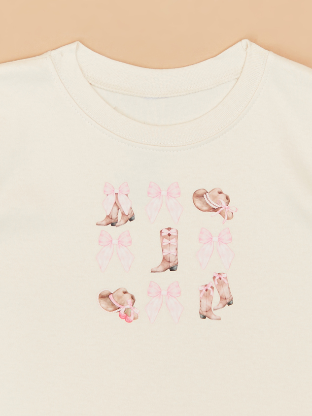 Cutesy Cowgirl Bubble Detail 3 - ARULA