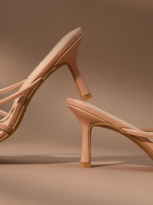 Jasmine Kitten Heels Detail 3 - ARULA