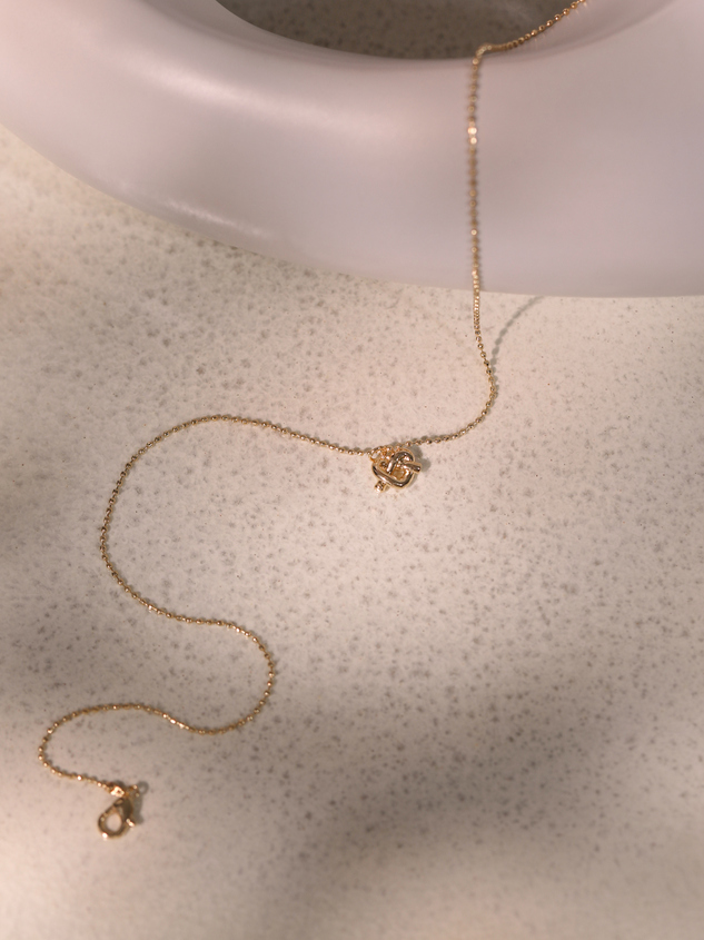 Infinite Twist Charm Necklace Detail 2 - ARULA
