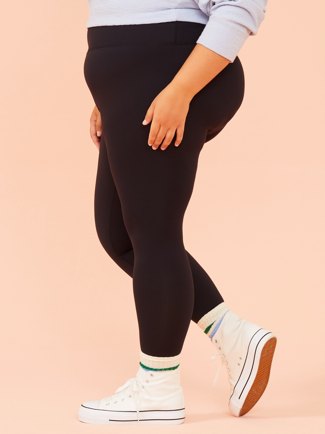Lively Leggings Detail 4 - ARULA