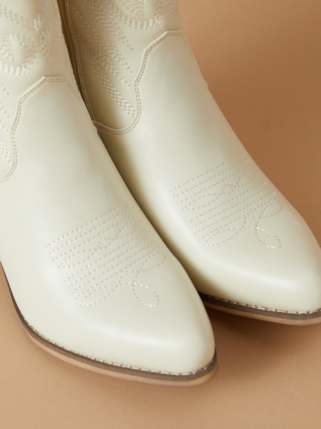 Remy Mini Western Boots Detail 3 - ARULA