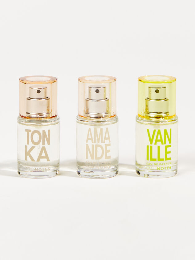 Tonka and Vanilla Perfume Set Detail 1 - ARULA