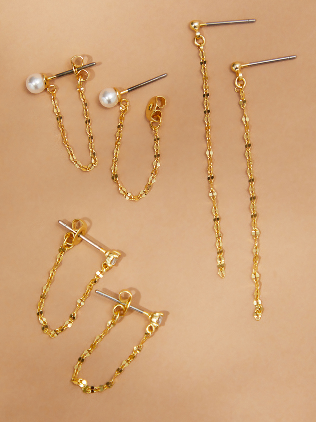 18K Gold Skylar Chain Earring Set Detail 2 - ARULA