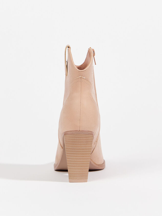 Leony Wide Width Boots Detail 4 - ARULA