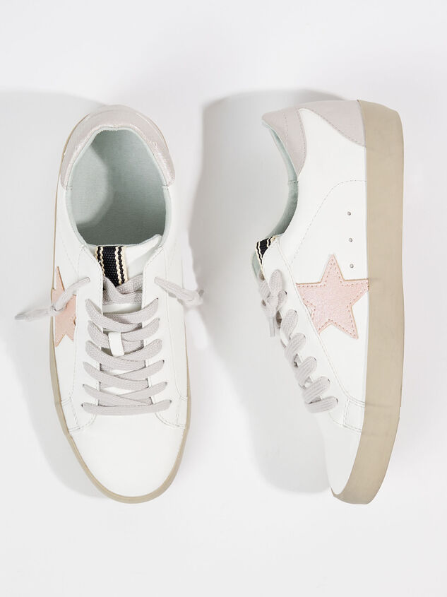 Paula Sneakers Detail 1 - ARULA