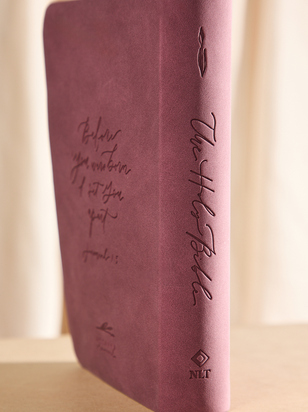 Hosanna Revival Compact Bible- Helena Theme - ARULA