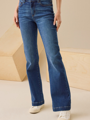Elena Boot Cut Jeans - ARULA
