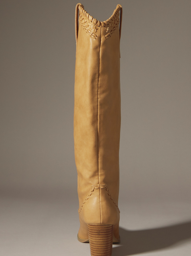 Finley Boots by Billini Detail 4 - ARULA