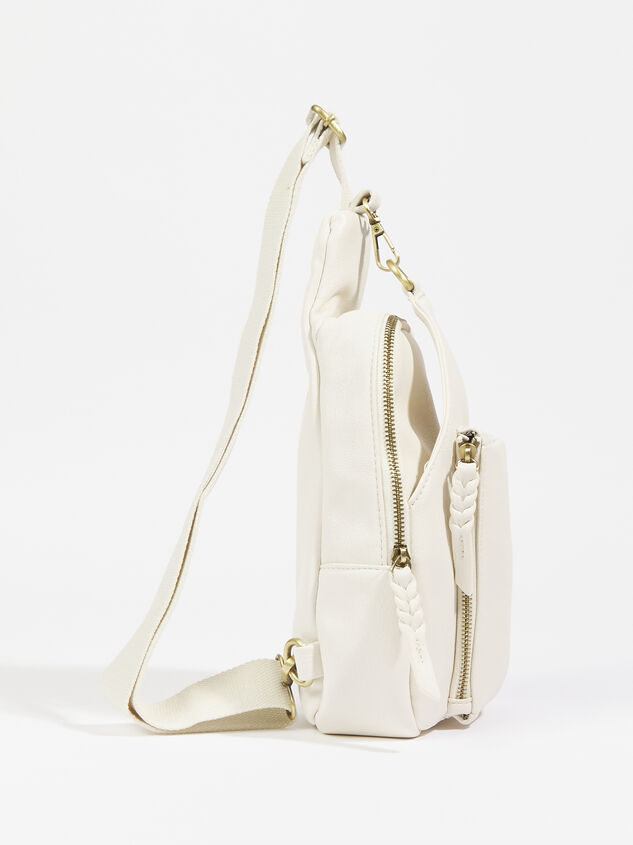 Voyager Sling Bag Detail 2 - ARULA