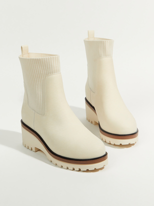 Suki Wide Width Boots - ARULA