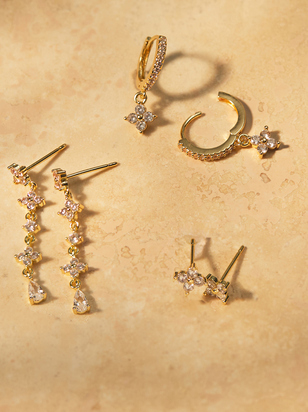 18K Gold Linear Mini Hoop Set - ARULA - 