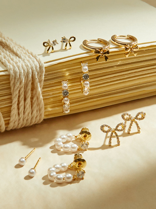 18K Gold Bow & Pearl Earring Set - ARULA - 