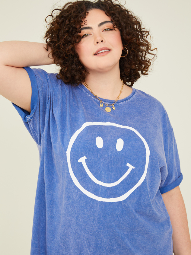 Smiley Face Oversized Tee - ARULA