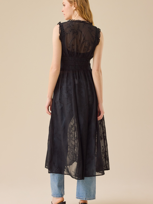 Quinn Eyelet Kimono Detail 4 - ARULA