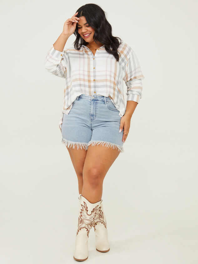 Gabby Vintage Denim Shorts Detail 2 - ARULA