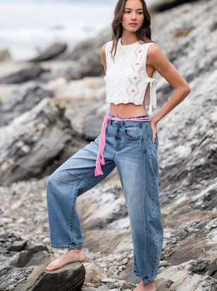 Shiloh Barrel Jeans - ARULA