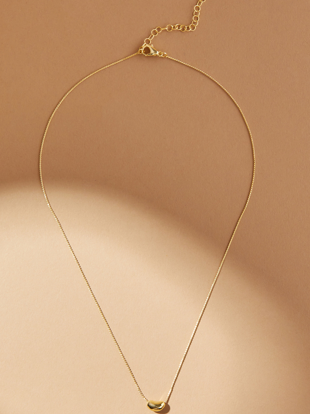18K Gold Dainty Bean Necklace Detail 2 - ARULA