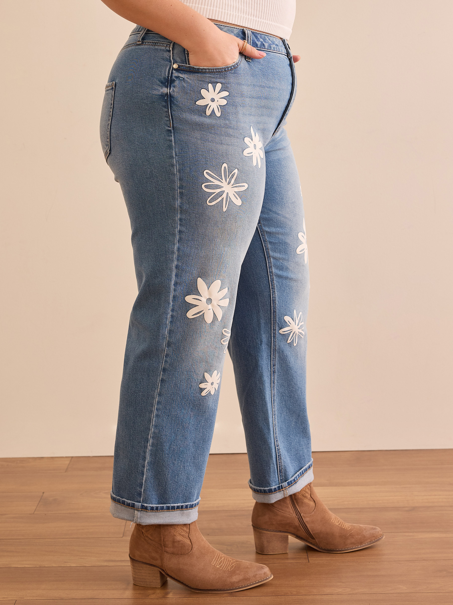 Daisy Cuffed Vintage Straight Jeans Arula