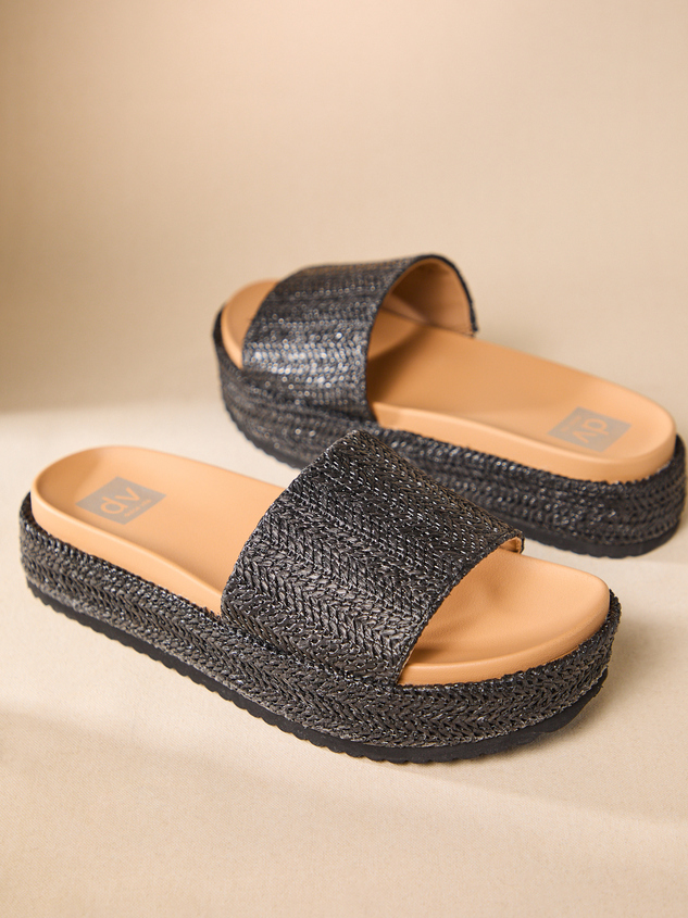 Scottie Platform Sandal By DV Dolce Vita Detail 2 - ARULA