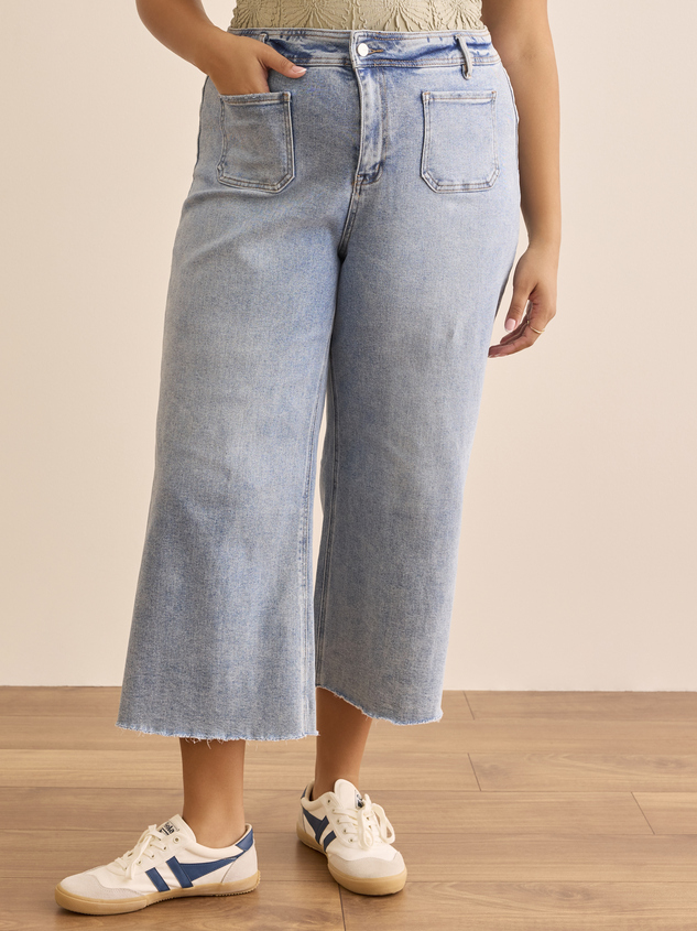 Benny Wide Leg Jeans Detail 3 - ARULA