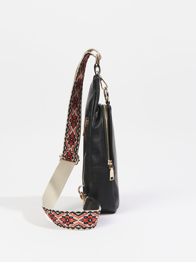 Vana Sling Bag Detail 2 - ARULA