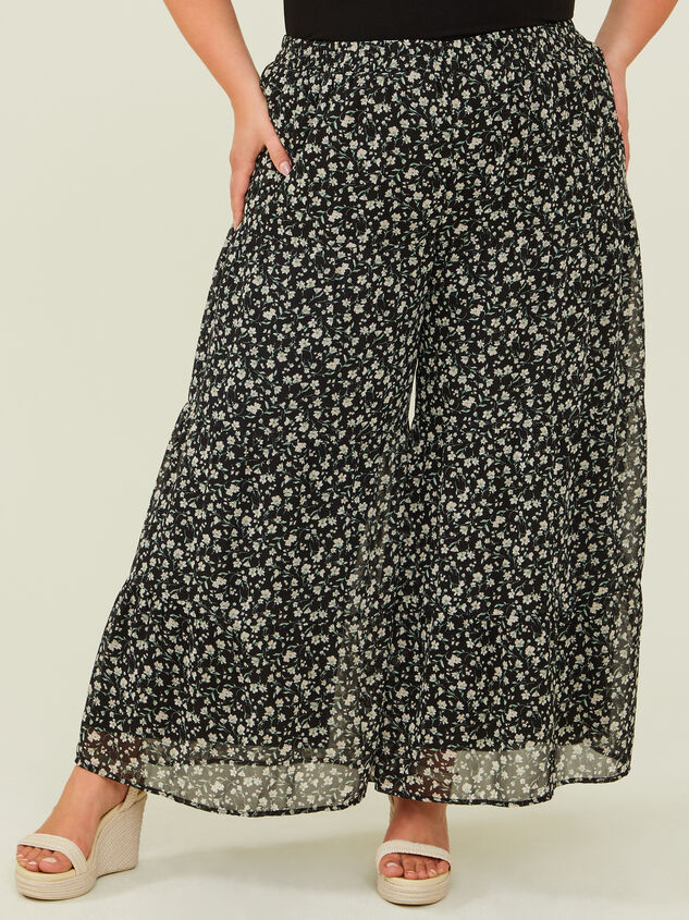 Maeve Pants Detail 2 - ARULA