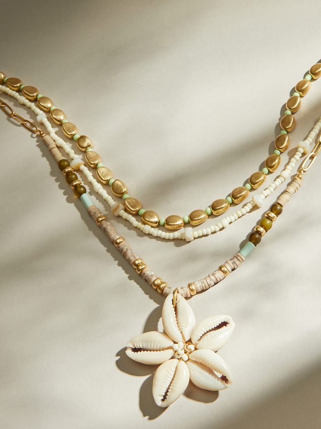 Layered Shell Flower Necklace - ARULA