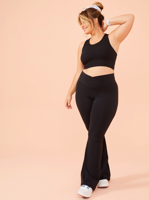 Ace Crossover Flare Leggings - ARULA