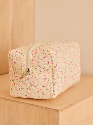 Everly Quilted Makeup Bag - ARULA