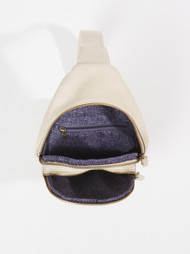 Side Zip Sling Bag Detail 5 - ARULA