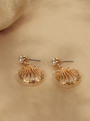 Pearl Sea Shell Earrings - ARULA