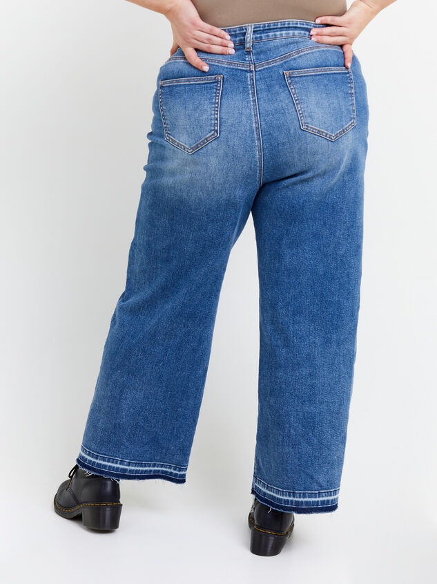 Incrediflex Release Hem Wide Leg Jeans Detail 4 - ARULA