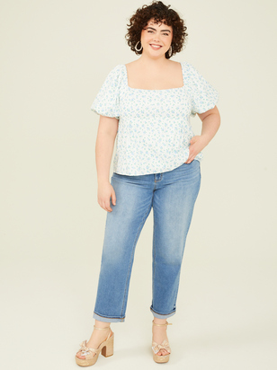 Mid and Plus Size Feminine Clothing ARULA
