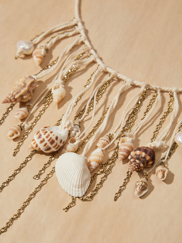 Statement Shell Dangle Necklace Detail 2 - ARULA