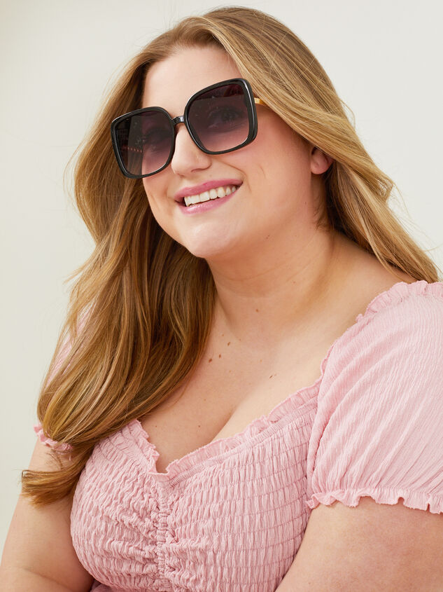 Gillian Sunglasses Detail 3 - ARULA