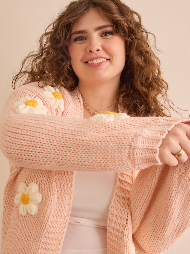 Clare Knit Flower Cardigan Detail 3 - ARULA