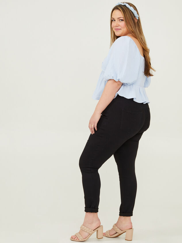 Blakely Top Detail 3 - ARULA