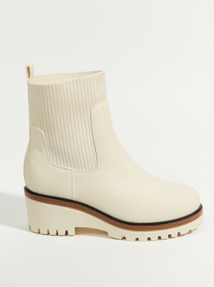 Suki Wide Width Boots - ARULA