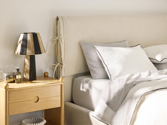 Amelia Upholstered Bed - ARULA - 