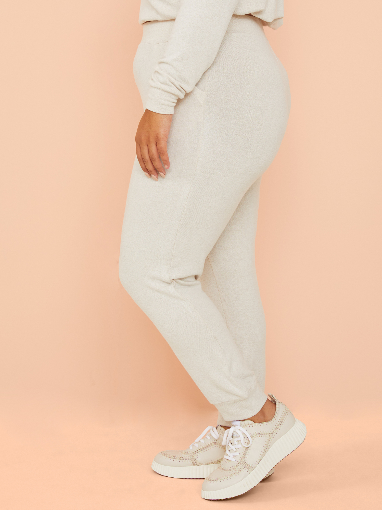 Missguided best sale cream joggers