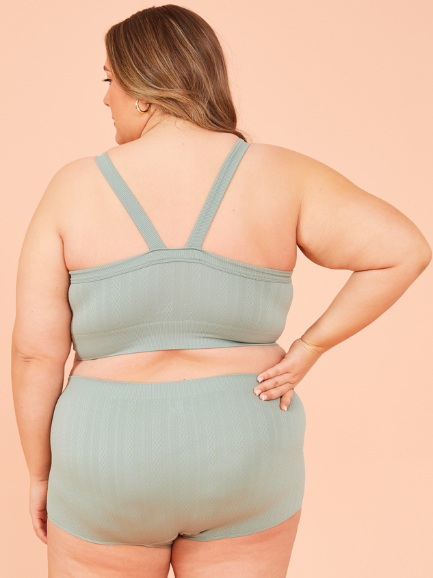 Seamless Cable Knit Bralette Detail 4 - ARULA